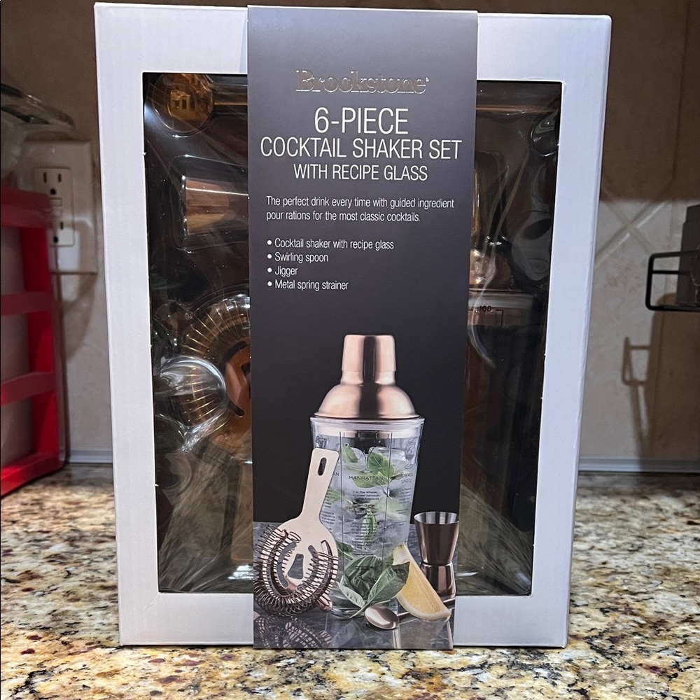 NWT Brookstone 6-Piece Silver and Copper Cocktail Shaker Set